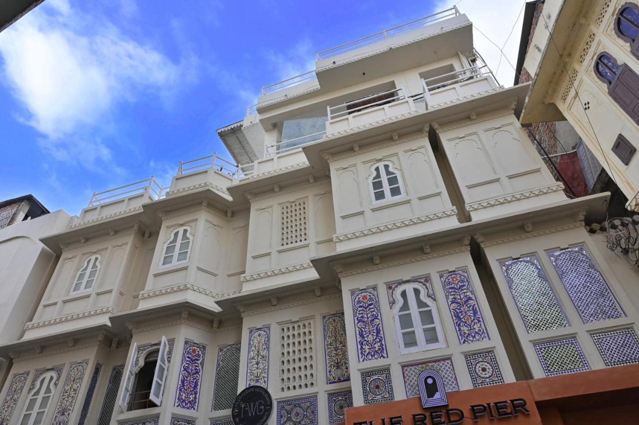 The Red Pier By Downtown Udaipur Hotel Kültér fotó